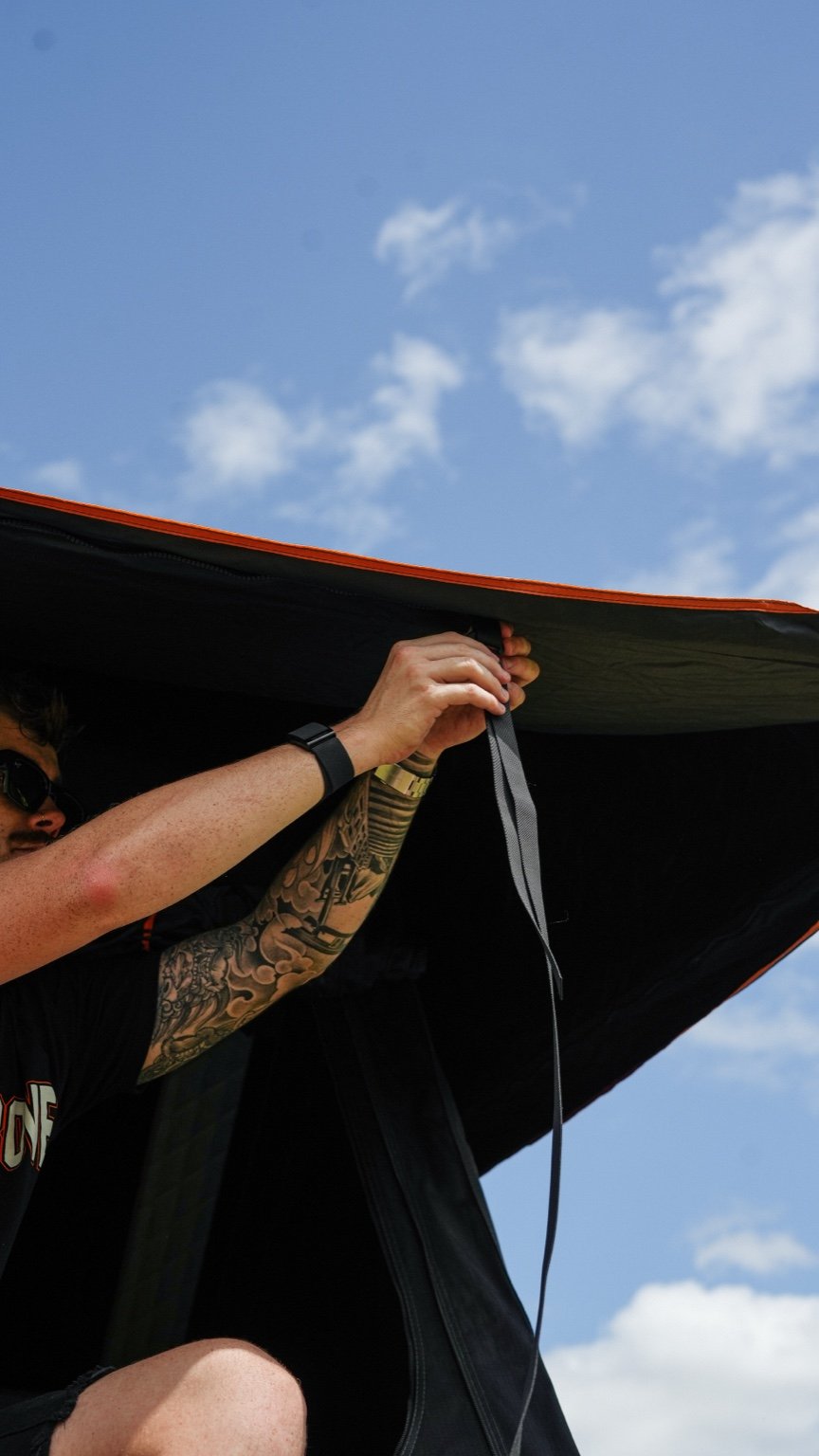 V9 Rooftop Tent + 230W Solar (February)